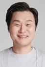 Yoon Kyung-ho isZhu Lingfang