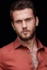 Aras Bulut İynemli isDevran Karan