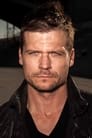 Bailey Chase isJeff Eriksson