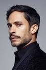 Gael García Bernal isDave Delgado